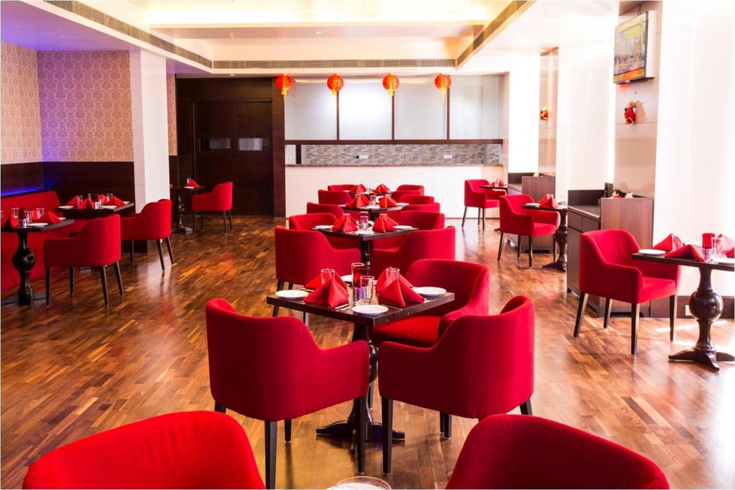 Regenta Central Grand Exotica Pimpri-Chinchwad Exterior foto